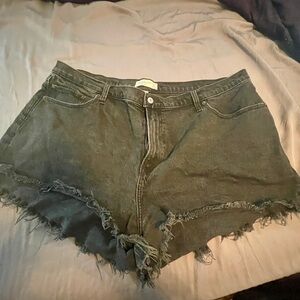Abercrombie & Fitch Curve Love Mom Short
